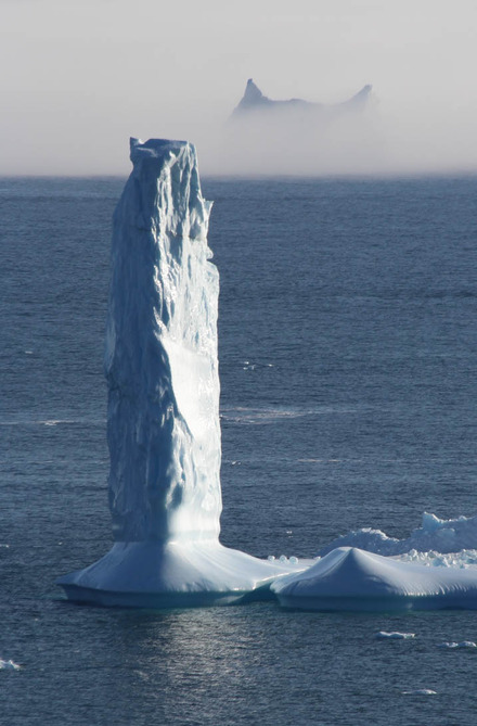 icebergs at qeqertarsuaq 13 of 15.jpg